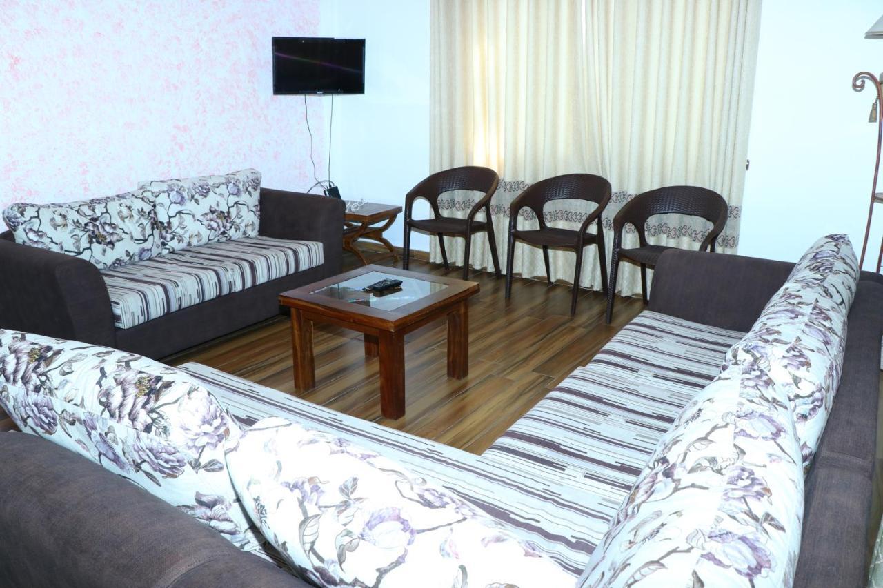 Guest house White House *